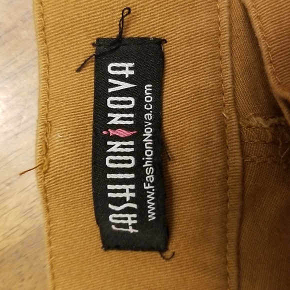 Fashion Nova camel colored joggers - Picture 6 of 8